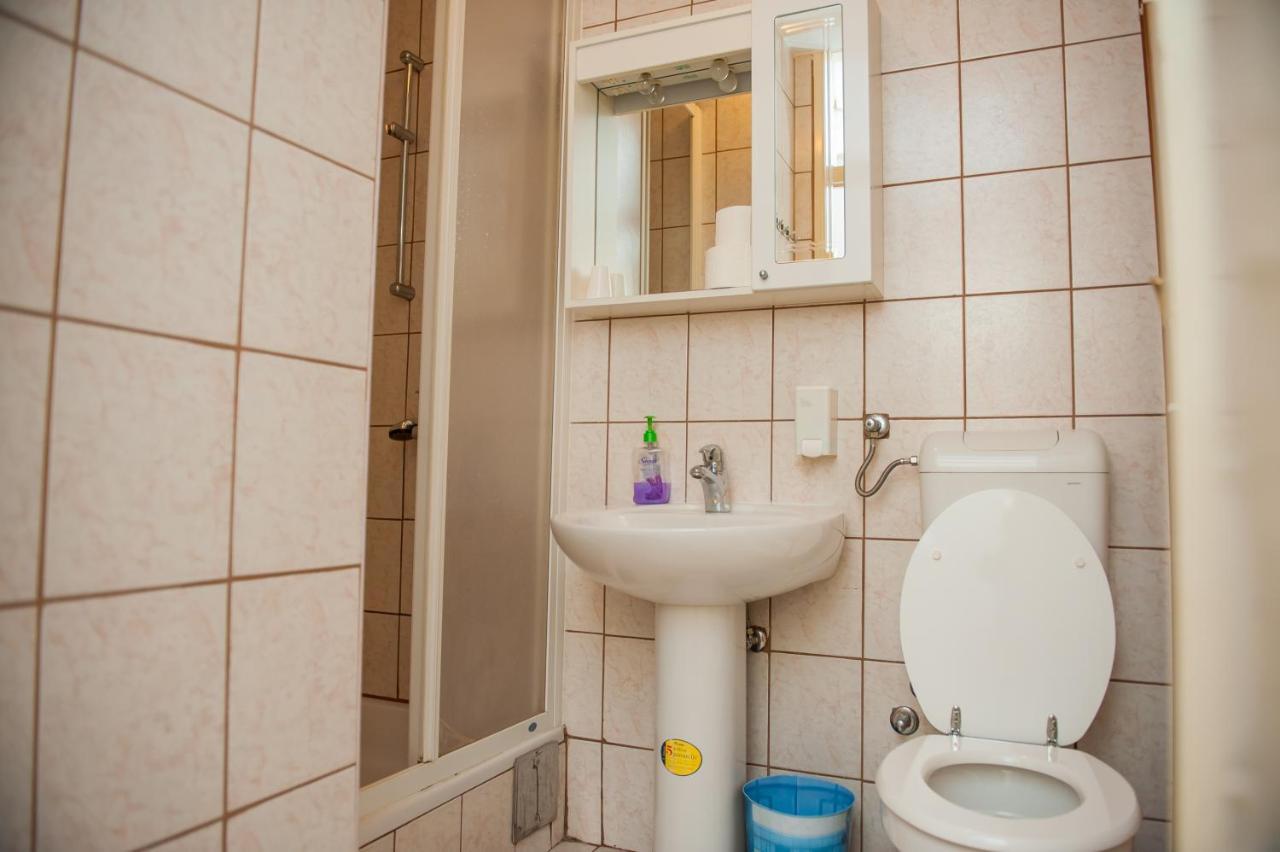 Prenociste "Nacional" Hotell Prnjavor Exteriör bild